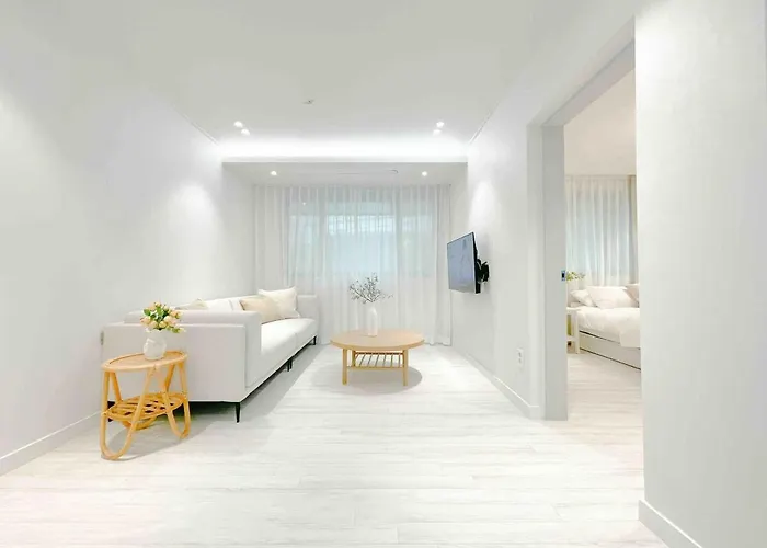 アパート Designer Cozy 3br House In Hongdae *