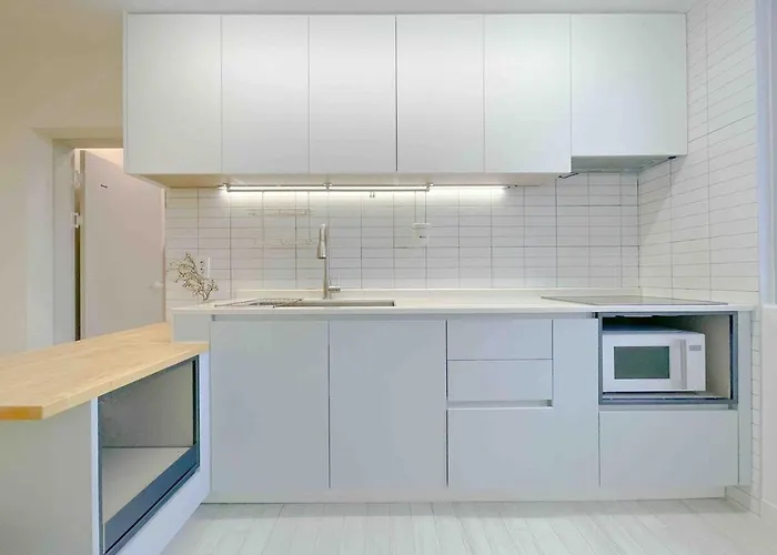 Designer Cozy 3br House In Hongdae * ソウル特別市