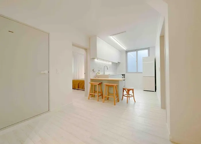 アパート Designer Cozy 3br House In Hongdae